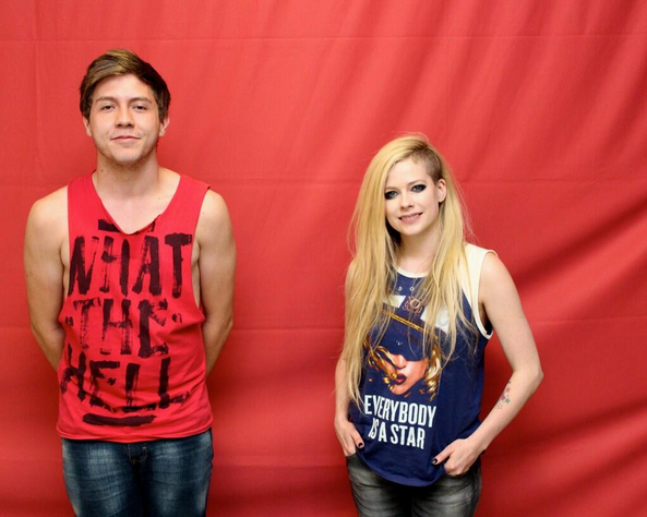 from http://www.cambio.com/2014/05/04/avril-lavignes-awkward-meet-and-greet-is-internet-gold/ . Awkward very expensive meet and greet and Avril Lavigne